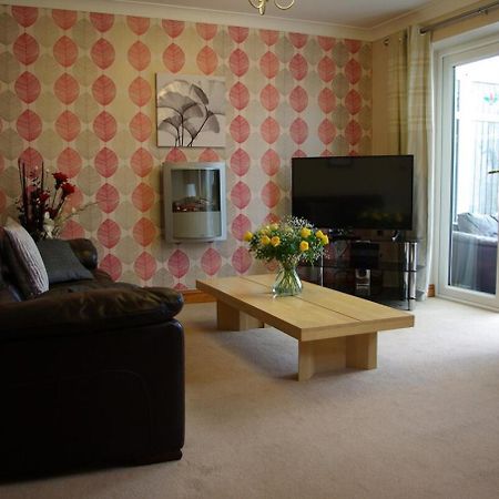 Portland Mews - 3 Bed Holiday Home By Premier Serviced Accommodation Leek Esterno foto